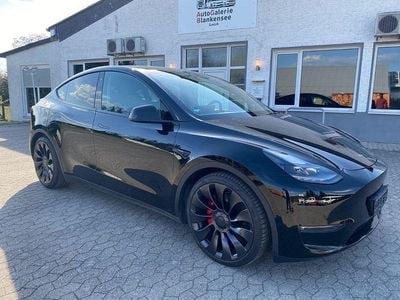 Second-hand Tesla Model Y Performance 392 kW (534 CP) 2022 Negru SUV