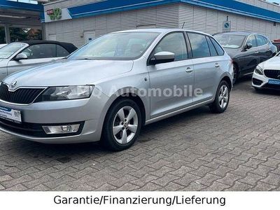 Silber Gebraucht 2015 Skoda Rapid Ambition Kleinwagen | 7.999 € (Guter Preis)