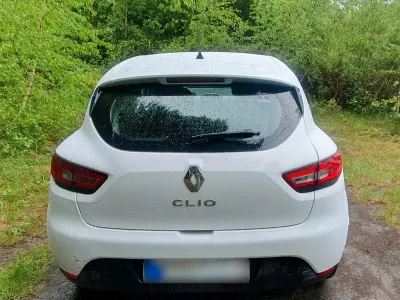 Gebraucht Renault Clio IV 75 PS (55 kW) 2015 Weiß Limousine