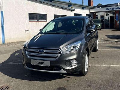 Gebraucht Ford Kuga Titanium 182 PS (133 kW) 2017 Grau SUV