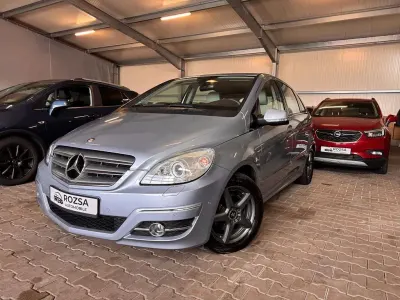 Gebraucht Mercedes B170 116 PS (85 kW) 2009 Silber Van / Kleinbus