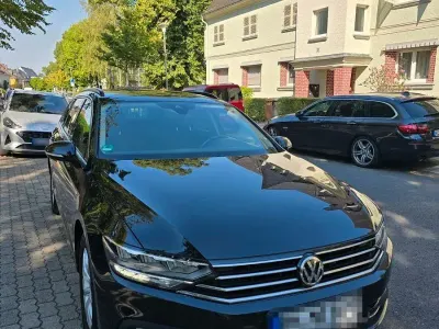 Gebraucht VW Passat Business 150 PS (110 kW) 2020 Schwarz Kombi