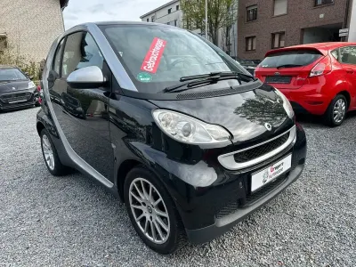 Gebraucht Smart ForTwo Coupé 71 PS (52 kW) 2010 Schwarz Coupé