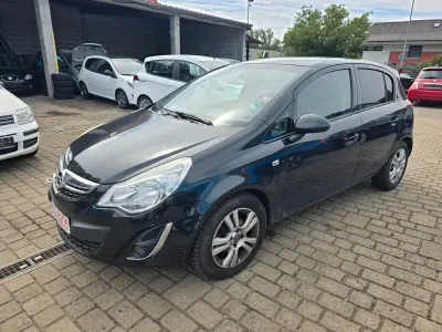 Gebraucht Opel Corsa 86 PS (63 kW) 2013 Schwarz Kleinwagen