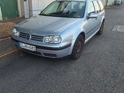 VW Golf IV