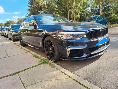 BMW M550