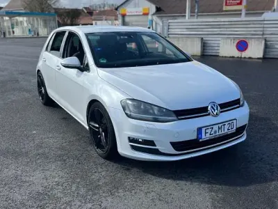 Gebraucht VW Golf VII Comfortline 150 PS (110 kW) 2013 Weiß Limousine