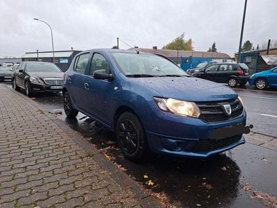 Gebraucht Dacia Sandero Essentiel 75 PS (55 kW) 2015 Blau Kleinwagen