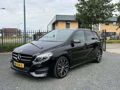 Gebraucht Mercedes B180 Edition 122 PS (89 kW) 2017 Schwarz Kleinwagen