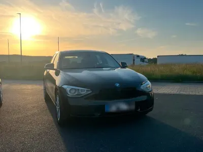 Gebraucht BMW 116 Sport Line 136 PS (100 kW) 2012 Schwarz Kleinwagen