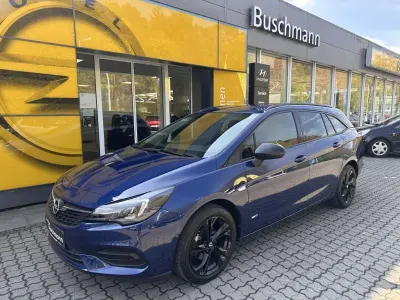 Gebraucht Opel Astra Design Edition 131 PS (96 kW) 2022 Blau Kleinwagen