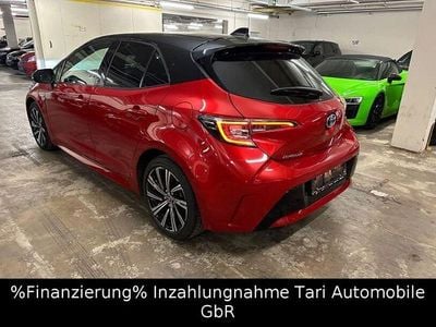 Rot Gebraucht 2021 Toyota Corolla Team Limousine | 20.980 € (Fairer Preis)