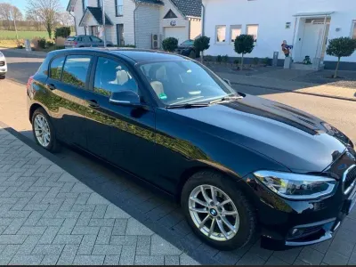 Gebraucht BMW 116 116 PS (85 kW) 2016 Schwarz Kleinwagen