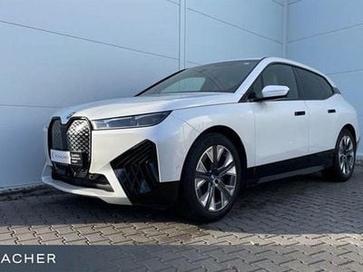 Gebraucht BMW iX Sport Line 239 kW (326 PS) 2024 Weiß SUV