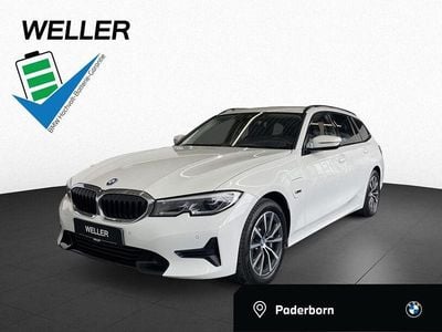 Second-hand BMW 330e Shadowline 292 CP (214 kW) 2022 Alb Break
