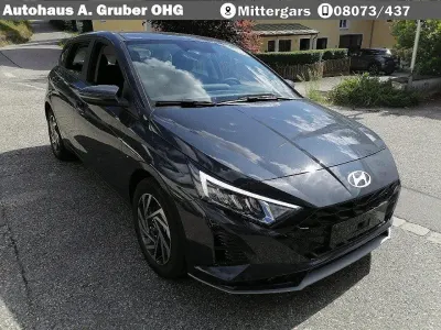 Neu Hyundai i20 Trend 90 PS (66 kW) 2026 Aurora grey Kleinwagen