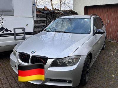 Gebraucht BMW 320 163 PS (119 kW) 2007 Silber Kombi