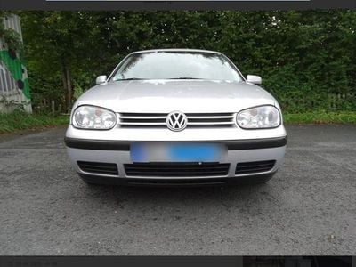 Gebraucht VW Golf Highline 100 PS (73 kW) 1998 Silber Coupé