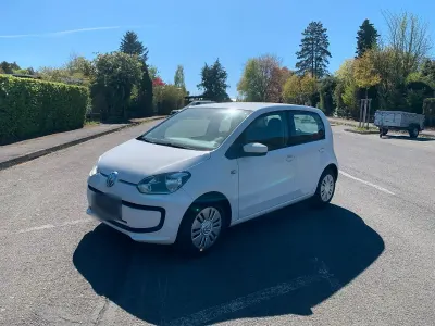 Używany VW up! 60 KM (44 kW) 2012 Biały Hatchback