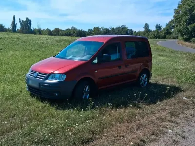 Gebraucht VW Caddy 102 PS (75 kW) 2005 Rot Van / Kleinbus