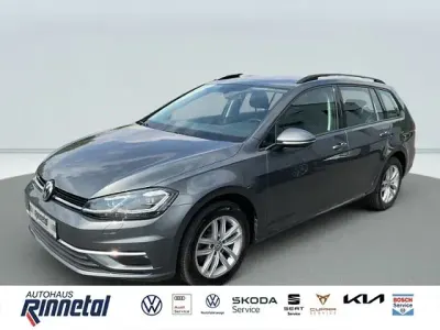 Gebraucht VW Golf VII Comfortline 116 PS (85 kW) 2018 Grau Kombi