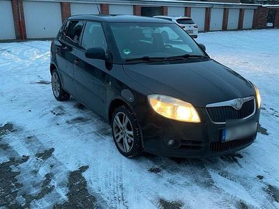 Schwarz Gebraucht 2007 Skoda Fabia Kleinwagen | 2.150 € (Fairer Preis)