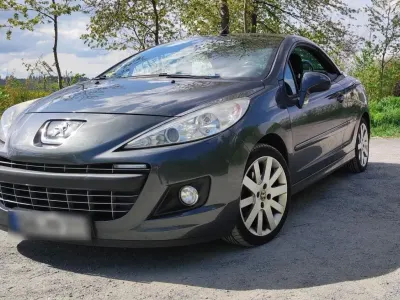 Gebraucht Peugeot 207 CC 111 PS (81 kW) 2014 Grau Cabrio