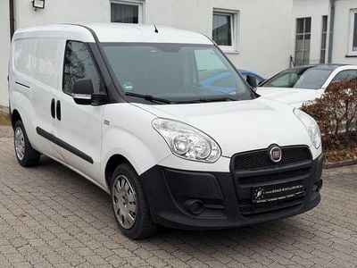 Weiß Gebraucht 2015 Fiat Doblò Van / Kleinbus | 3.690 € (Guter Preis)