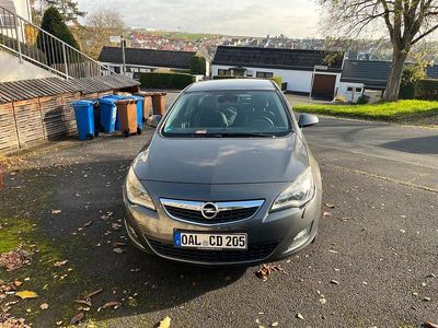 Gebraucht Opel Astra Cosmo 125 PS (91 kW) 2010 Grau Limousine