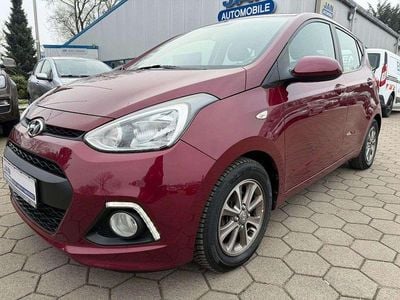 Rot Gebraucht 2015 Hyundai i10 Edition Kleinwagen | 7.799 € (Fairer Preis)