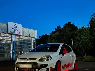 Gebraucht Fiat Punto Evo Abarth 180 PS (132 kW) 2012 Grau Kleinwagen