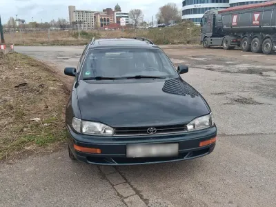 Gebraucht Toyota Camry 1992 Grün Kombi