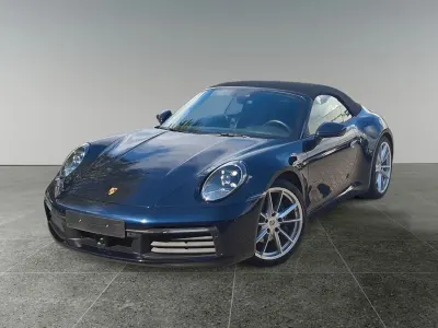 Gebraucht Porsche 911 Carrera Cabriolet 385 PS (283 kW) 2021 Blau Cabrio
