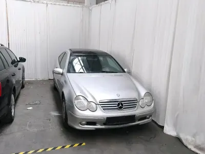 Gebraucht Mercedes C180 127 PS (93 kW) 2001 Kleinwagen