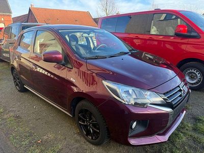 Rot Gebraucht 2020 Mitsubishi Space Star Limousine | 7.600 € (Fairer Preis)