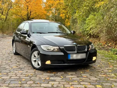 Gebraucht BMW 320 150 PS (110 kW) 2005 Schwarz Limousine