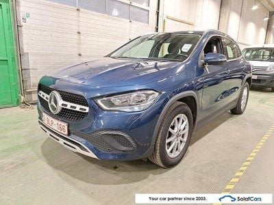 Gebraucht Mercedes GLA180 116 PS (85 kW) 2022 Blau SUV