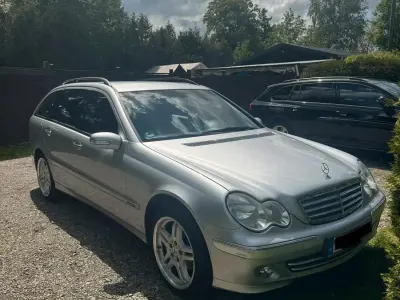 Gebraucht Mercedes C180 140 PS (102 kW) 2005 Silber Kombi