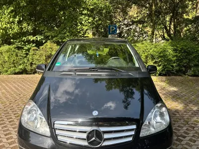 Gebraucht Mercedes A160 95 PS (69 kW) 2009 Schwarz Limousine