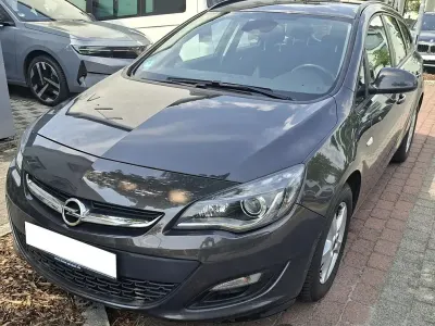 Gebraucht Opel Astra 120 PS (88 kW) 2015 Grau Kombi