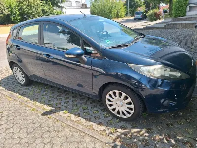 Gebraucht Ford Fiesta 65 PS (47 kW) 2009 Blau Limousine