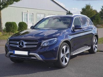 Blau Gebraucht 2018 Mercedes GLC250 SUV | 24.900 € (Fairer Preis)