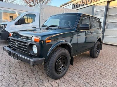 Gebraucht Lada niva 83 PS (61 kW) 2021 Grün SUV