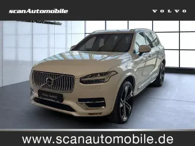 Gebraucht Volvo XC90 Ultimate 235 PS (172 kW) 2023 Crystal white (metallic) SUV