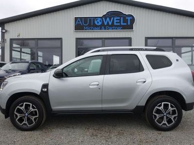 Gebraucht Dacia Duster Celebration 116 PS (85 kW) 2021 Grau SUV