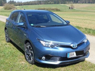 Toyota Auris Hybrid