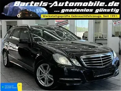 Gebraucht Mercedes E220 Avantgarde 170 PS (125 kW) 2010 Obsidianschwarz  metalliclack Kombi
