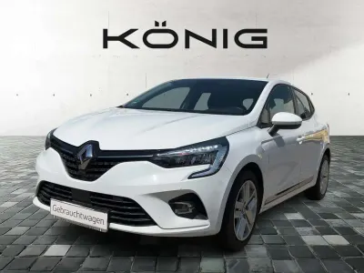 Gebraucht Renault Clio V Business 67 PS (49 kW) 2021 Arktisweiß Limousine