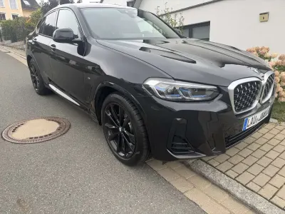 Gebraucht BMW X4 Shadowline 190 PS (139 kW) 2025 Schwarz SUV