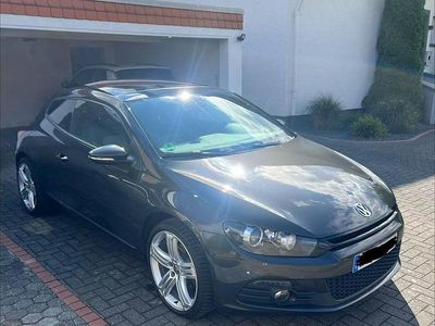 Second-hand VW Scirocco 140 CP (102 kW) 2009 Gri Coupe